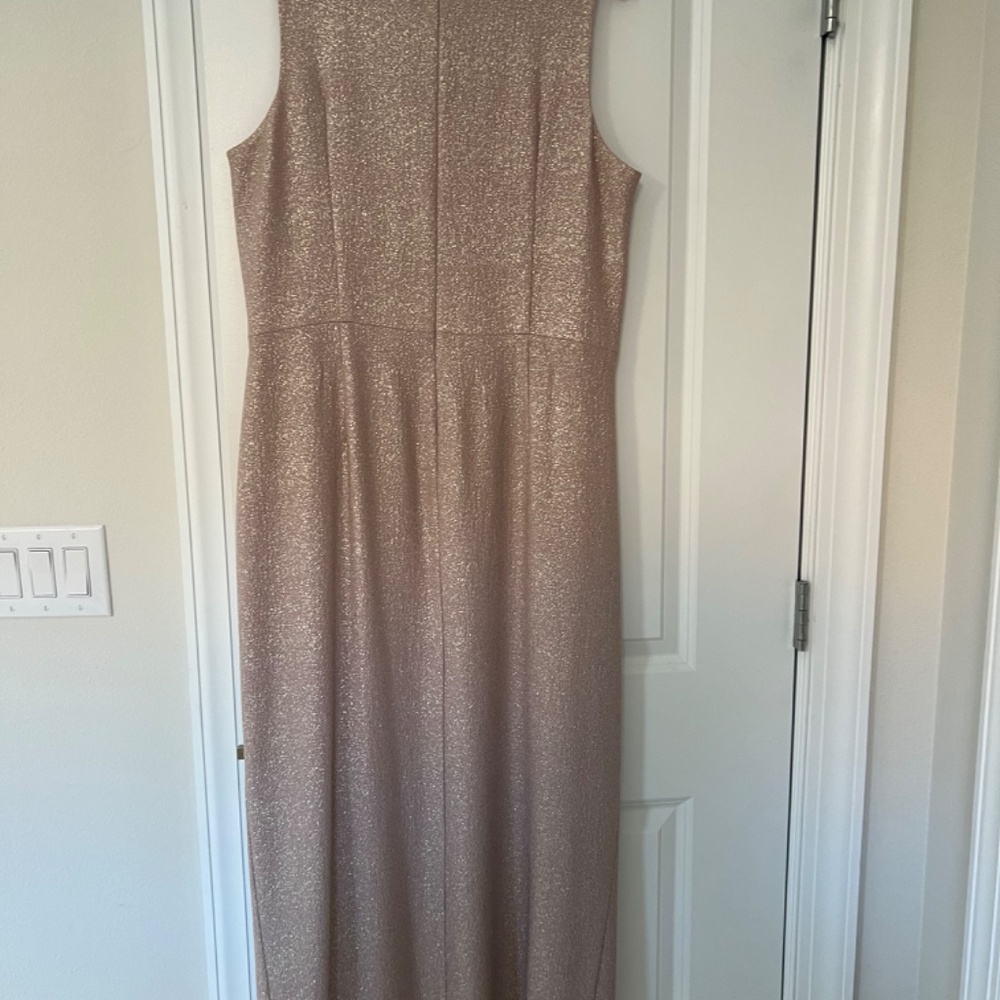 Dress - Picture 5 of 8